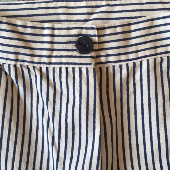 Navy and White Cropped Pants - Picture 3 of 6